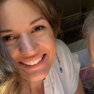 Meet your Posher, Courtney